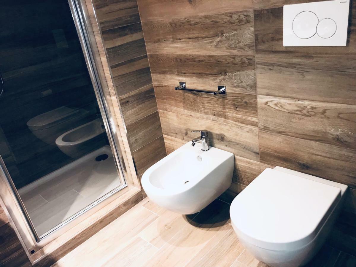 Bellhome 3 - Elegante Appartamento Nel Centro Di Bari Dış mekan fotoğraf