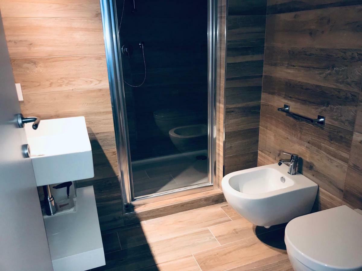 Bellhome 3 - Elegante Appartamento Nel Centro Di Bari Dış mekan fotoğraf